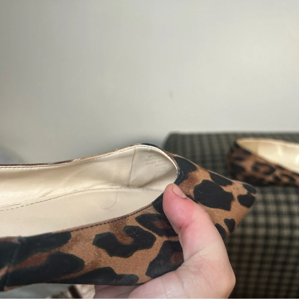 Marc Fisher Leopard Print‎ Pointed Toe Flats Women Size 8.5